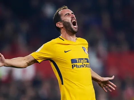 La dentadura de Godín sufrió ante Valencia