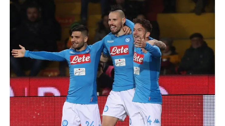 LA SANTÍSIMA TRINIDAD. Insigne, Hamsik y Mertens son los líderes del Napoli que hoy lidera la Serie A.