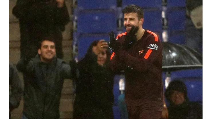 Gerard Piqué celebra su gol ante Espanyol.