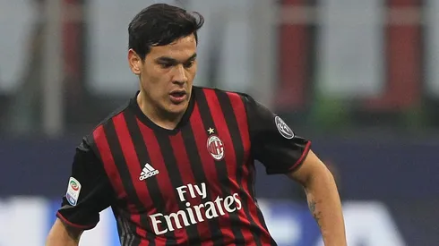 SEGUIRÁ SIENDO ROSSONERO. Gómez continuará en las filas del Milan pese al interés de Boca y Palmeiras por contratarlo.
