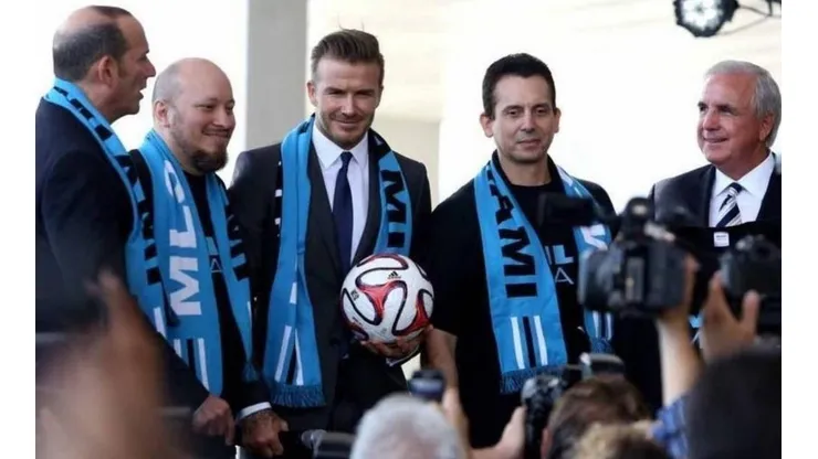 David Beckham y asociados en la presentación de Miami MLS.
