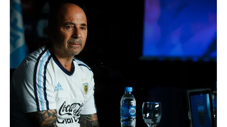 Sampaoli: Higuaín está muy cerca y Tevez no está prohibido