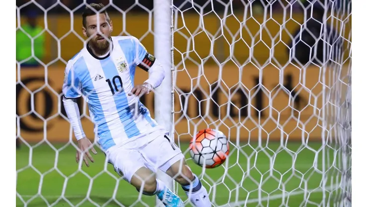 Chilavert: "Sin Messi, Argentina no pasa la primera ronda del Mundial, él la hace candidata"