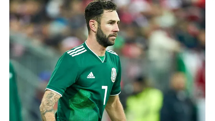 Layún reforzará a Sevilla a préstamo hasta final de temporada.