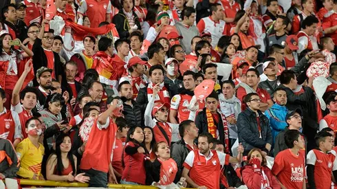 BOCHORNOSO. En la competición se esperaba un buen comportamiento por parte de los hinchas y no pudo ser posible (FOTO: Getty)