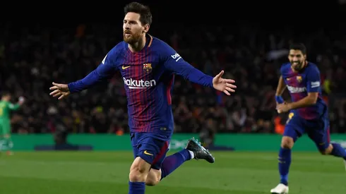 INMESSIONANTE. Pese a la polémica, Leo brilló en el Camp Nou y con su gol venció al Alavés.