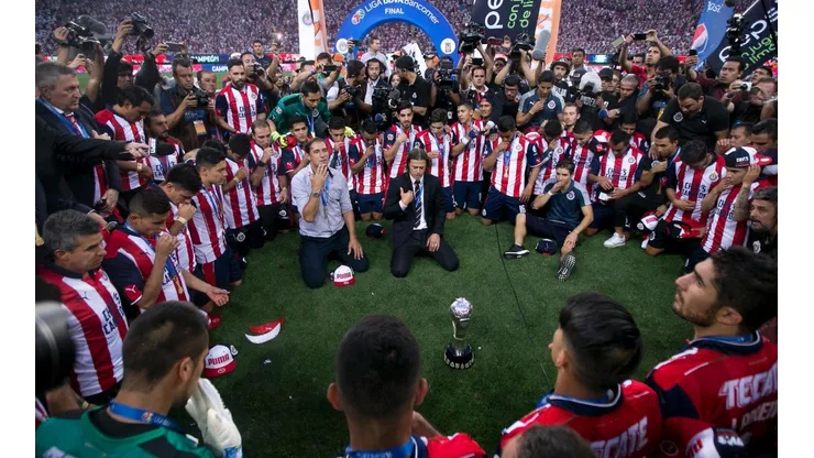 A REZAR. Almeyda y compañía esperan una temporada tranquila y repetir el título del año pasado.