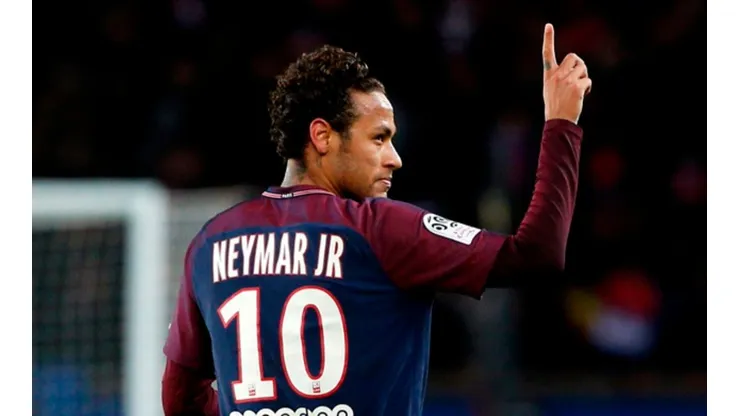 Neymar metió un nuevo doblete y extiende su buen momento en el PSG.