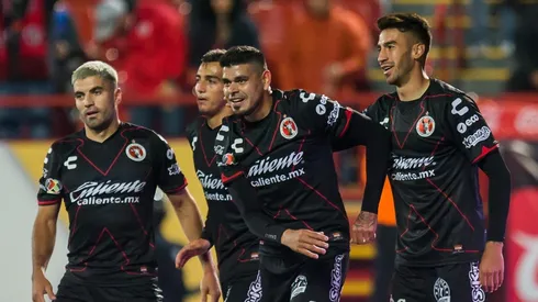 De la mano de Bou y Lucero, Xolos le ganó a Puebla