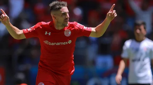 ¡VAMOS, DEMONIO! Gabi Hauche se recupera de una lesión ligamentaria. Mientras, se divierte leyendo los tweets de su "admirador".