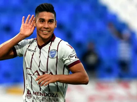 Volvió la Superliga: el altercado entre Pol Fernández y la policía para sacar un corner