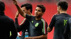 Jonathan Dos Santos se entrena con la selección mexicana antes de un partido amistoso. El volante fue convocado para jugar contra Bosnia en San Antonio (Texas)
