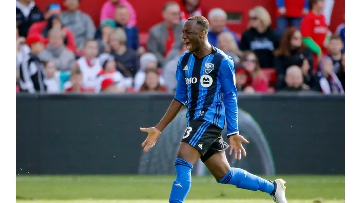 SI NO LLEGA, HAY TABLA. El delantero sueña con ser el primer canadiense en pisar tierra blaugrana.