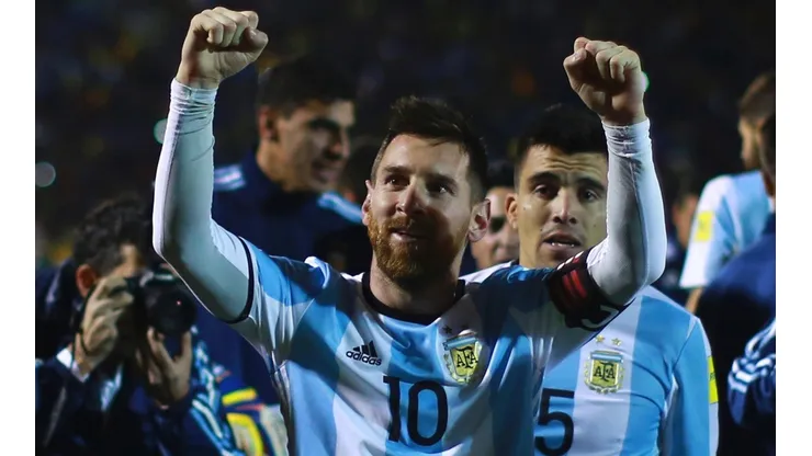 Desde Rusia, el presidente argentino sigue hablando de fútbol: "Messi es mejor que Maradona"