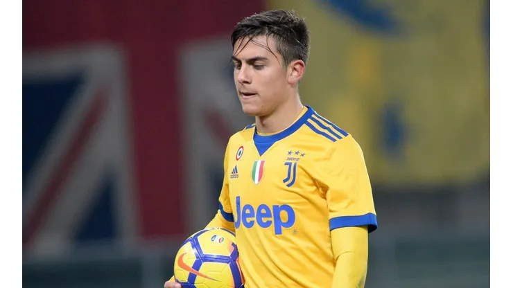 Paulo Dybala espera el OK para volver a las canchas.