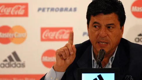 EL PEOR. Passarella se fue a la B con River en 2011.