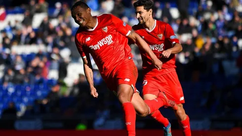 Muriel, celebrando su conquista.