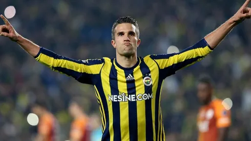 VUELVE. Van Persie jugó sus últimas dos temporadas en Turquía.