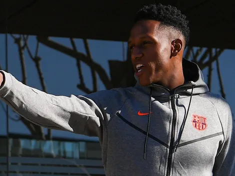 Ya llegó Yerry Mina, pero Barcelona busca otro central