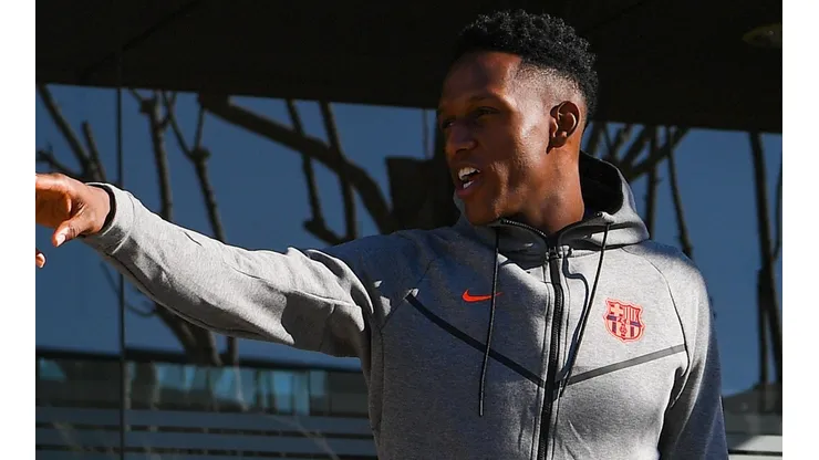 Yerry Mina vive un sueño en su arribo a Barcelona.