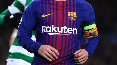 CLÁSICA. La nueva equipación recuerda a épocas de gloria.