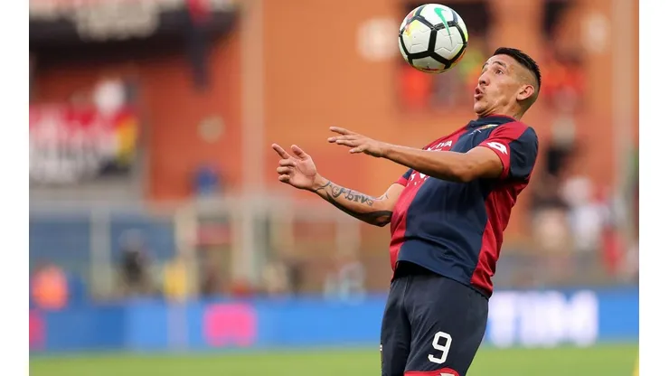 CONTROLA DE PECHO. Centurión en uno de sus últimos partidos de la actual temporada.