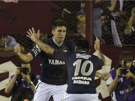 El defensa Diego Braghieri cerca de Atlético Nacional