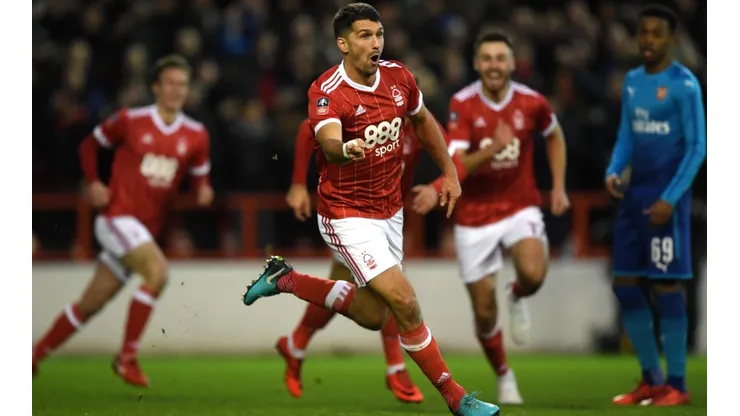 Nottingham Forest superó por 4-2 a Arsenal en la FA Cup.