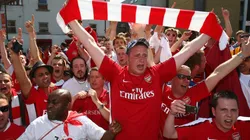 EUFORIA. Años atrás, todo era felicidad en Londres. Hoy, los hinchas pidieron por la cabeza del DT.