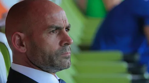 NO PUDO SER. A Jémez se lo dieron vuelta en quince minutos.