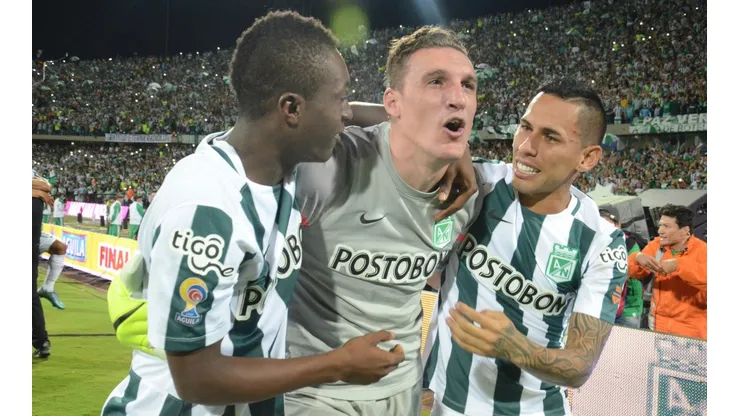 Franco Armani gritando por amor a los colores.