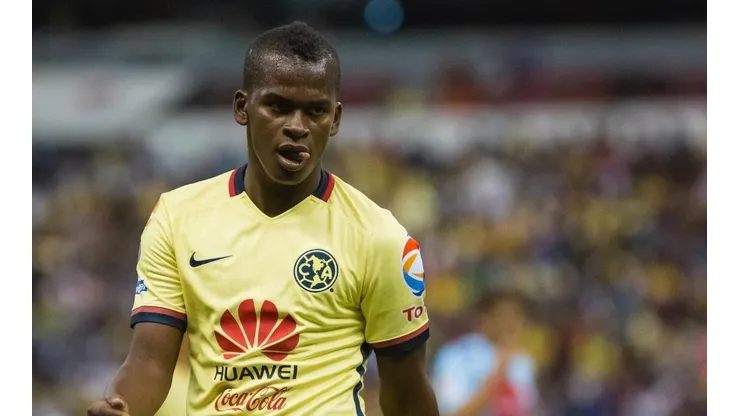El colombiano seguramente deje América en estos días.