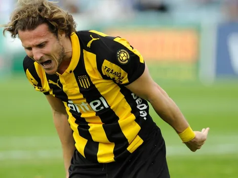 Todo por el dinero: Forlán fichó con el Kitchee SC de Hong Kong