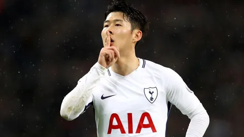 SILENCIO. Son hace callar a la afición en Wembley después de su golazo (Foto: Getty).