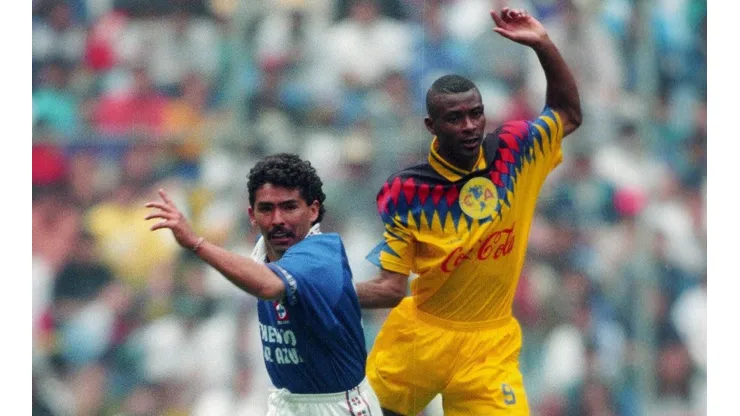 BIYIK. Tal vez el más famoso sea aquel letal artillero del América...
