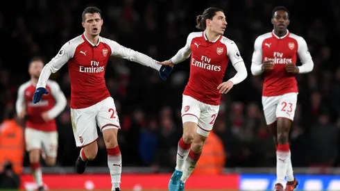 REDENCIÓN. Bellerín cometió un penal y después marcó el gol del empate.