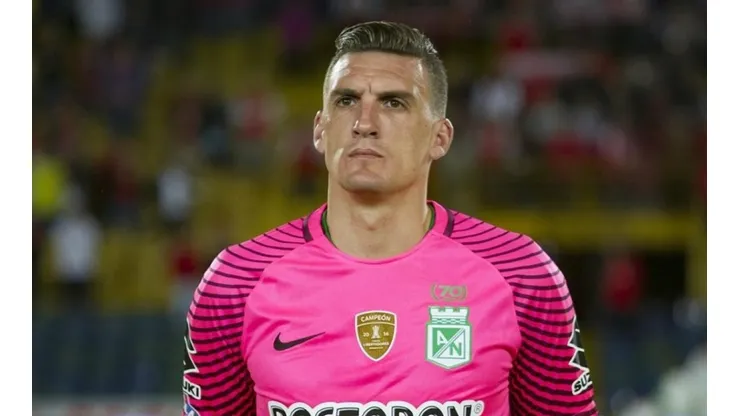 Armani no firmó pero será jugador de River.