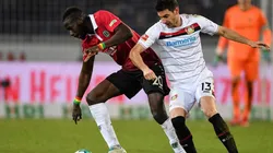 Lucas Alario con la piel del Leverkusen