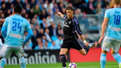 Cristiano Ronaldo se perfila para lanzar un remate ante Celta de Vigo.