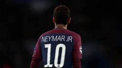 Neymar con la camiseta de Paris Saint Germain.