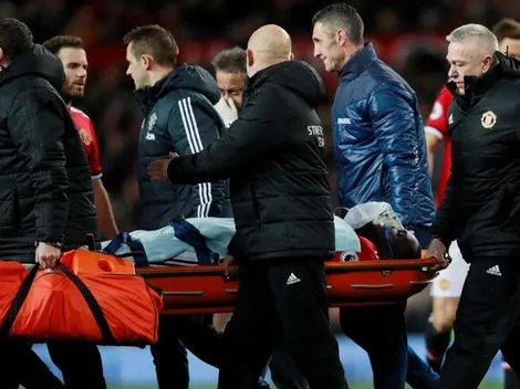 Preocupación: Lukaku se fue en camilla, inmóvil y con oxígeno