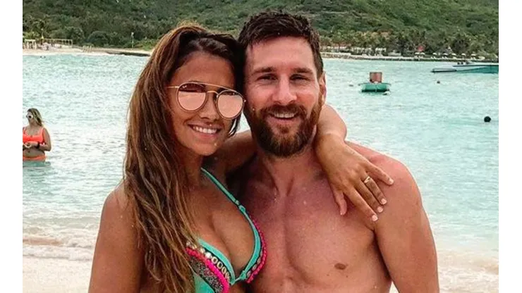 Antonella junto a Lionel Messi.