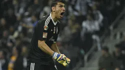 UN LÍDER. Nahuel Guzmán se ha consolidado en la portería de Tigres y es uno de los baluartes del equipo.