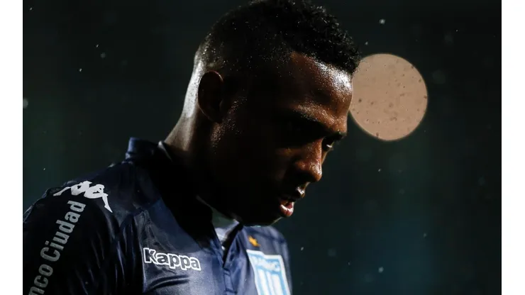 DECEPCIÓN. Ibargüen en el partido ante Temperley. Había llegado al club en julio como el refuerzo estrella pero no estuvo a la altura de las expectativas.