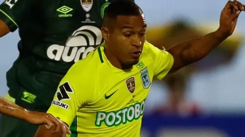 Almirón quiere contar con Macnelly, pero el jugador ha conversado con Cerro (FOTO: Getty)