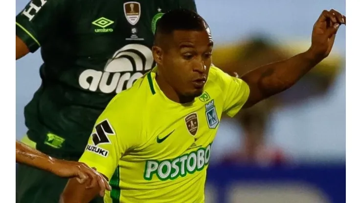 Almirón quiere contar con Macnelly, pero el jugador ha conversado con Cerro (FOTO: Getty)