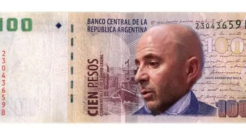 "EL BILLETE DE SAMPAOLI". En Twitter, los memes cargan contra el DT de la Argentina.