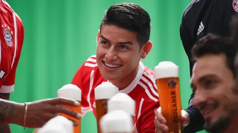 ¿DE FIESTA? Nada de eso, James salió a correr en Colombia.