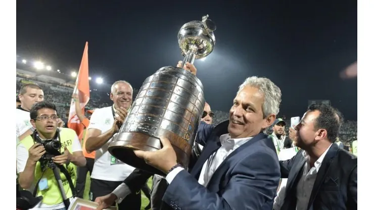Rueda ha tenido tiempos llenos de éxito y consecución de títulos y esto habría llamado la atención de la ANFP