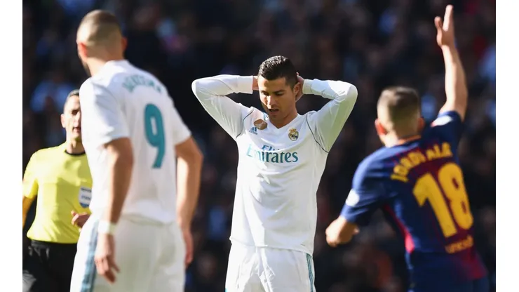 PUEDE FALLAR. Cristiano Ronaldo tuvo el 1-0 a los diez minutos de juego en el Bernabéu.